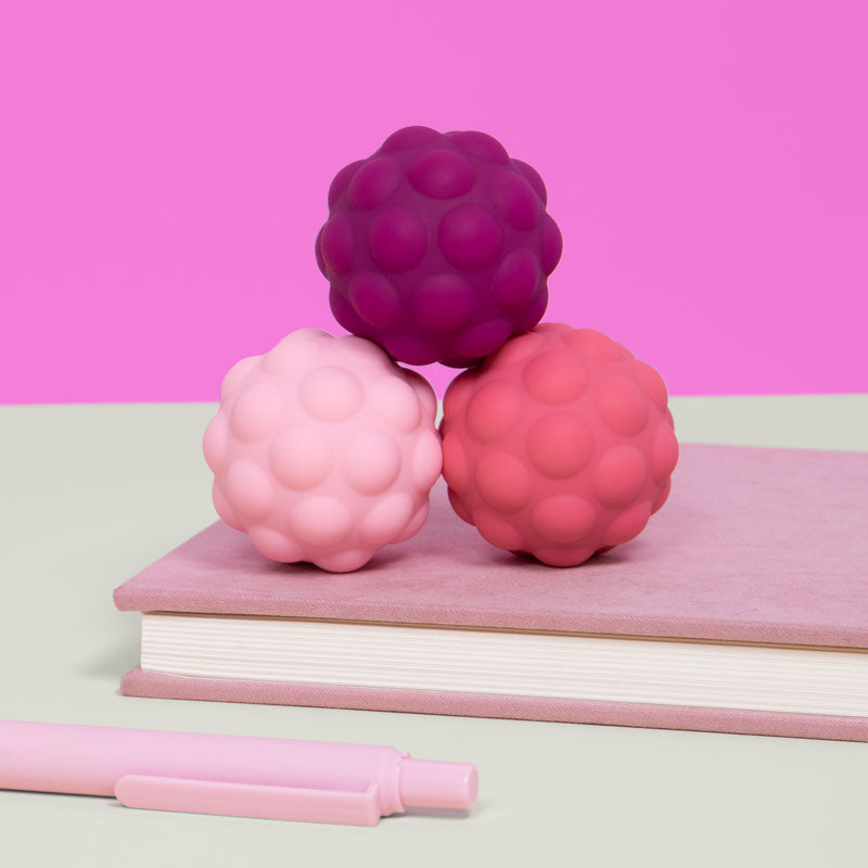 SPEKS. Odds Soft Silicone Fidget Magnets