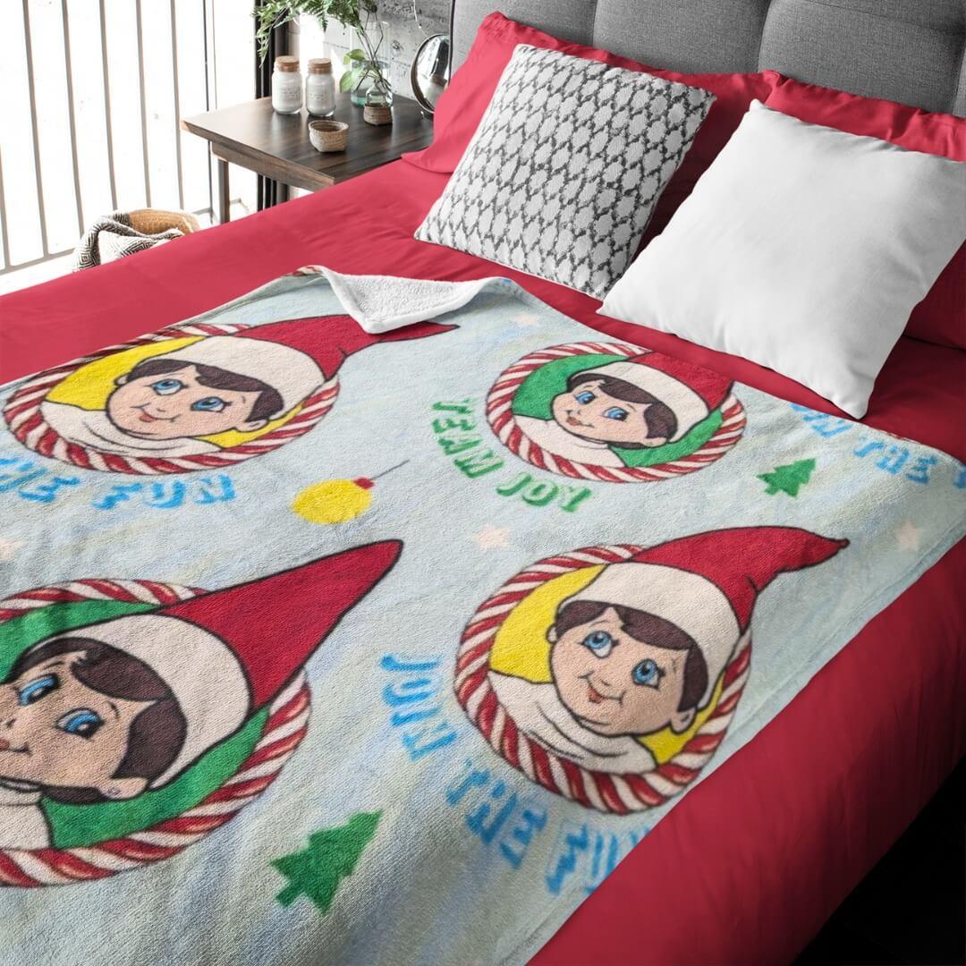 The-Elf-on-the-Shelf-Fleece-Blanket