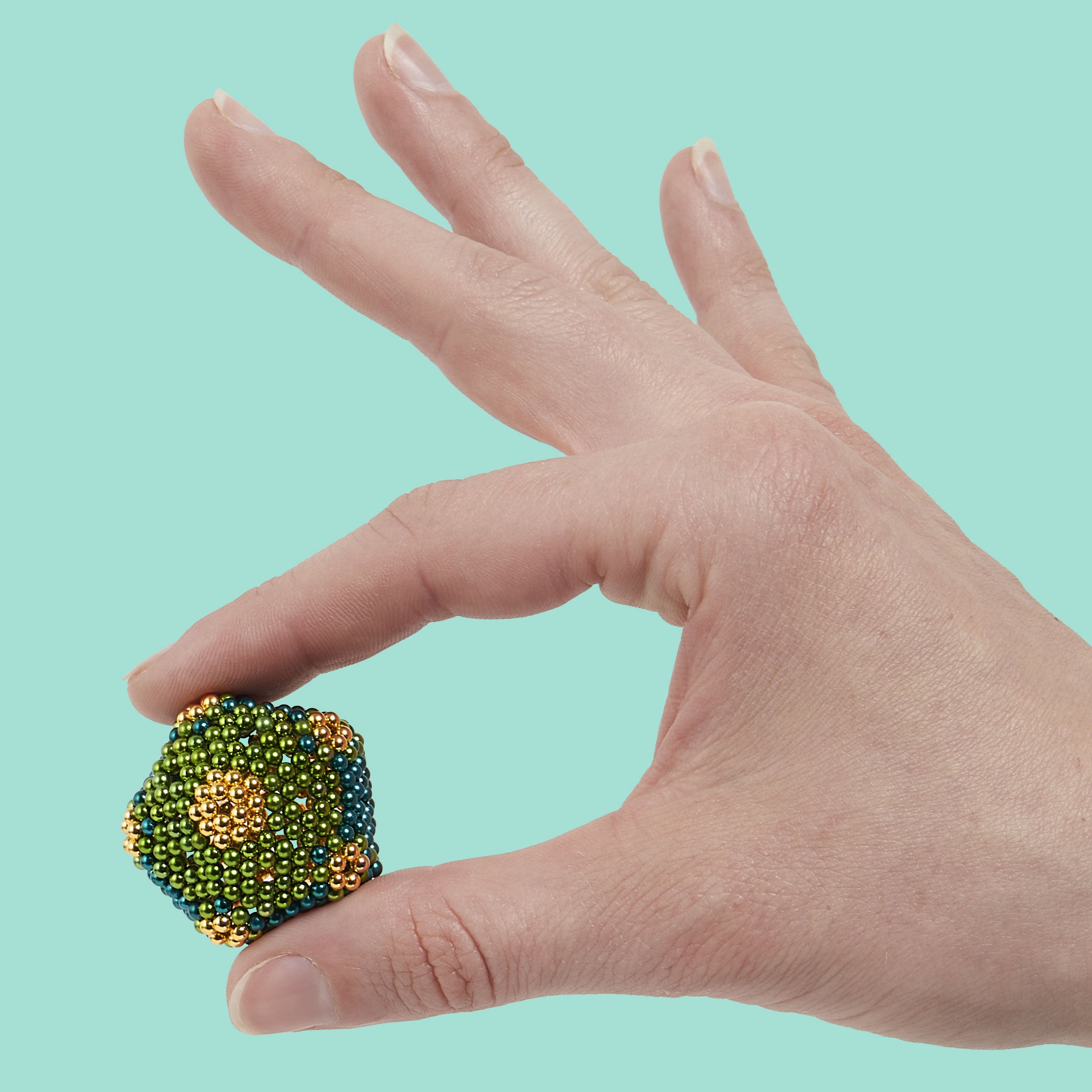 Speks 432 magnetic balls desk fidget toy set gradient inspire