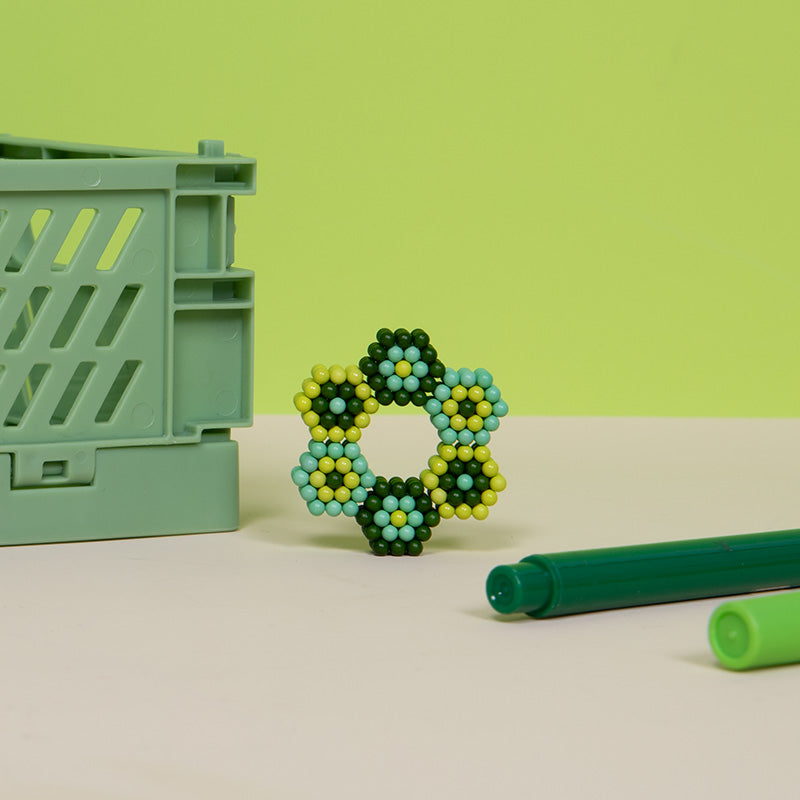 Speks 432 magnetic balls desk fidget toy set pixel green
