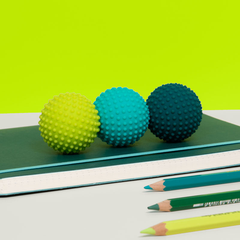 Speks Odds magnetic fidget toy desk stress relief dots green